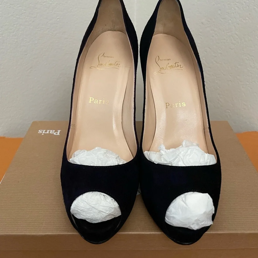 Christian Louboutin Very Prive Black Suede Veau Velour platform pumps EU38.5 - Picture 1 of 12